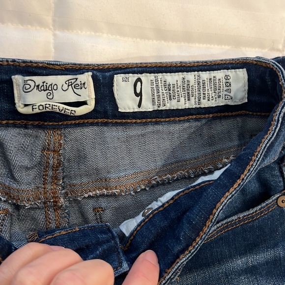 ⭐️4/$20-Jean bundle!! - Picture 3 of 16